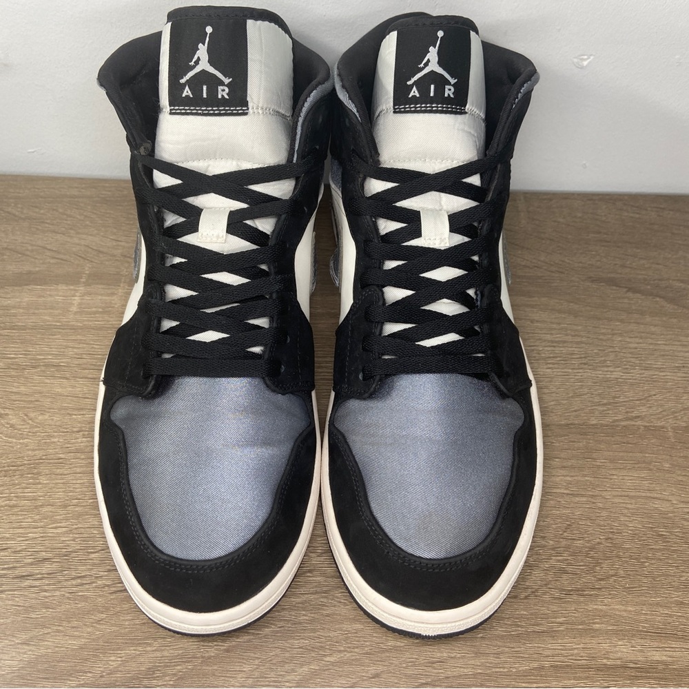 Nike Air Jordan 1 Mid Satin Grey Sneakers Mens 14 Black White Shoes 852542-011 - Picture 4 of 16